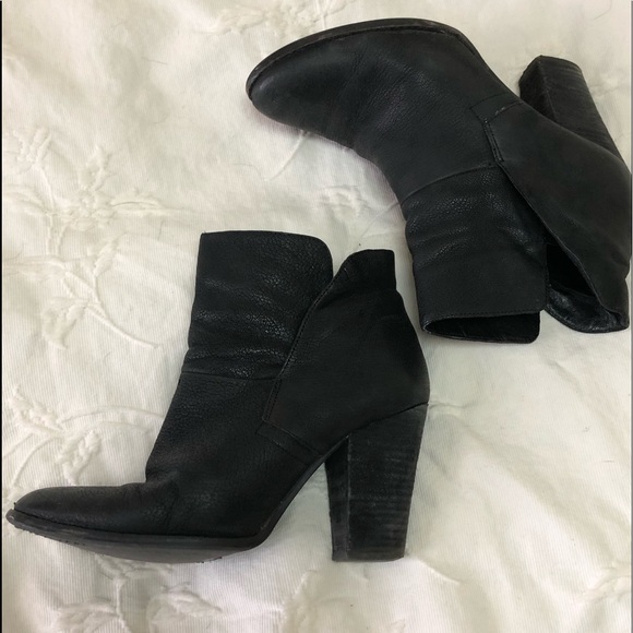 Vince Camuto Shoes - Vince Canute Pebbled Leather Black Booties
